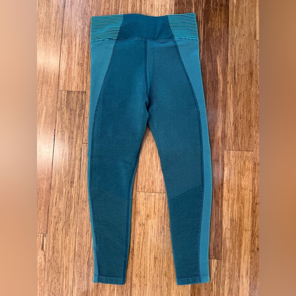 Aerie Offline Leggings Womens Size Large Teal Athletic Pants high waist 7/8.1020 - Picture 4 of 4